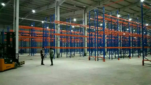 中牟重型横梁式货架